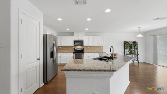 1460 Astor Creek, New Braunfels, TX 78130