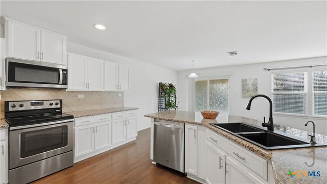 1460 Astor Creek, New Braunfels, TX 78130