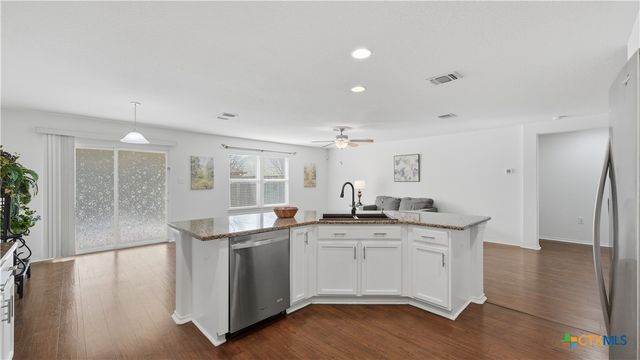 1460 Astor Creek, New Braunfels, TX 78130