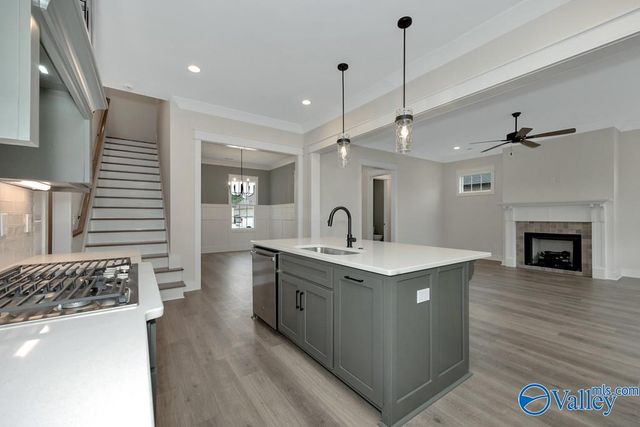 7809 Bingley Glen Court, Owens Cross Roads, AL 35763