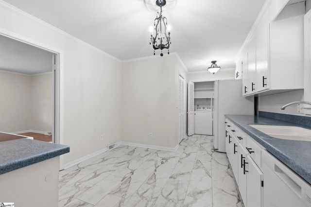 4208 Old Buncombe Road, Greenville, SC 29617