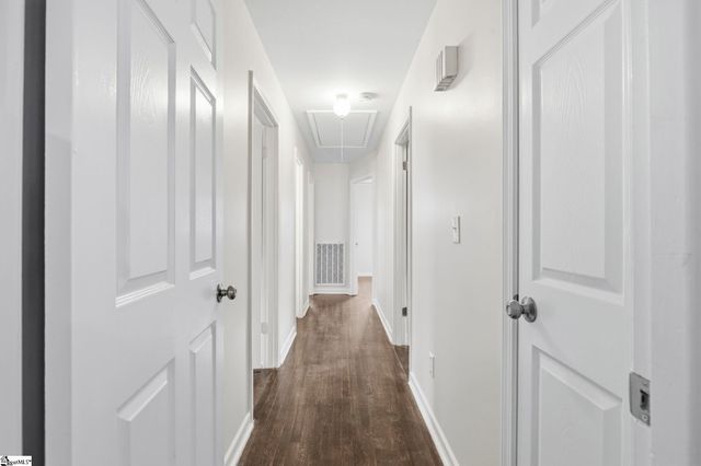 4208 Old Buncombe Road, Greenville, SC 29617