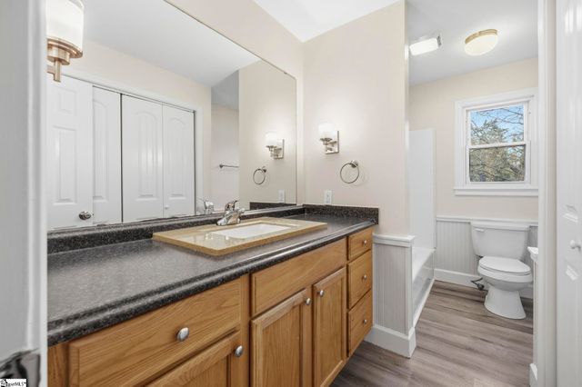 4208 Old Buncombe Road, Greenville, SC 29617