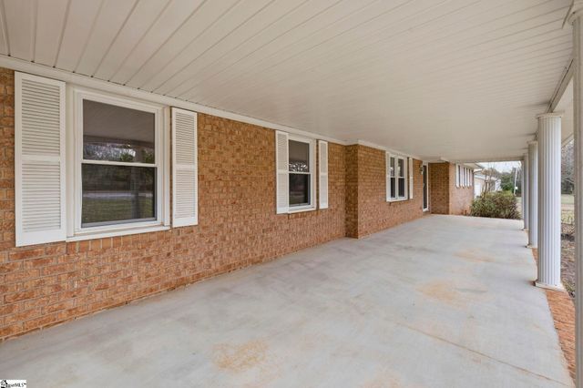 4208 Old Buncombe Road, Greenville, SC 29617