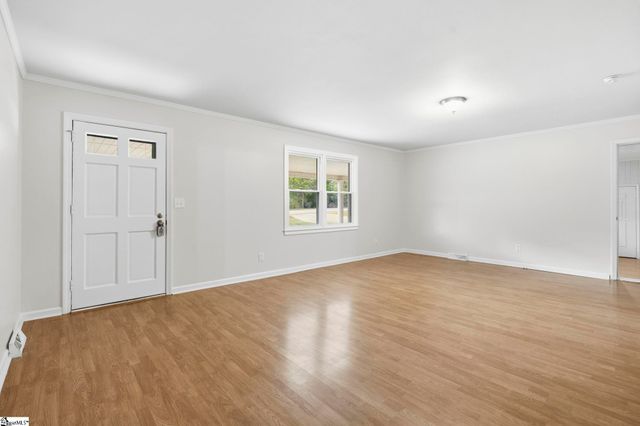 4208 Old Buncombe Road, Greenville, SC 29617