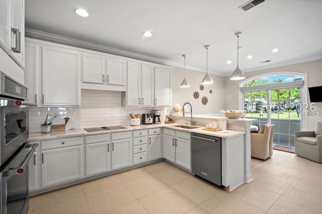 209 Farnsleigh Ave, Bluffton, SC 29910