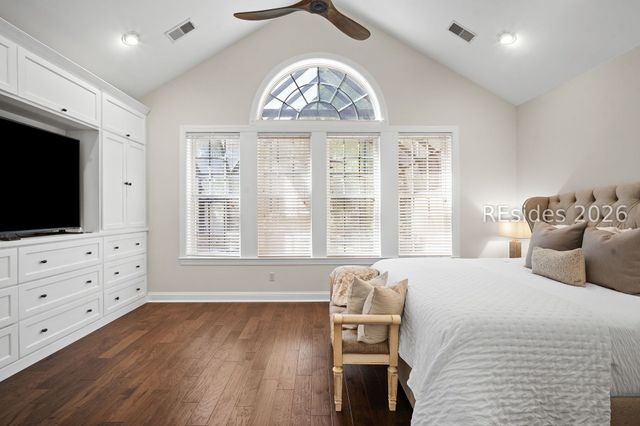 209 Farnsleigh Ave, Bluffton, SC 29910