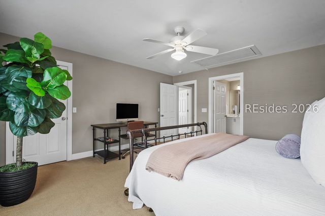 209 Farnsleigh Ave, Bluffton, SC 29910