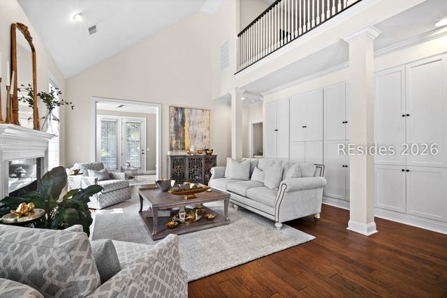 209 Farnsleigh Ave, Bluffton, SC 29910