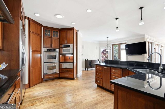 542 Earlvine Way NW, Kennesaw, GA 30152