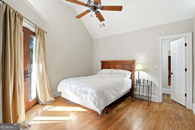 542 Earlvine Way NW, Kennesaw, GA 30152