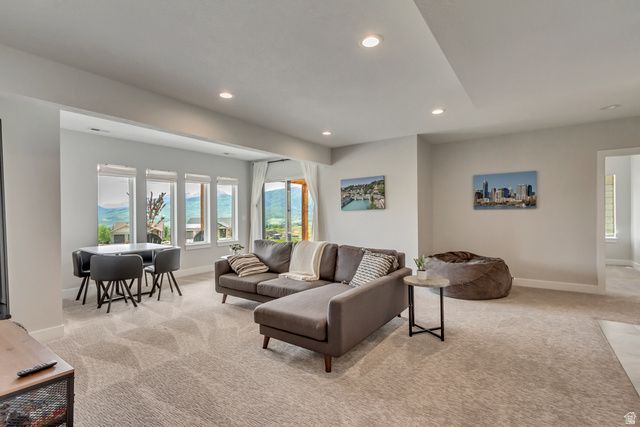 4853 E PADDLEFORD DR, Eden, UT 84310
