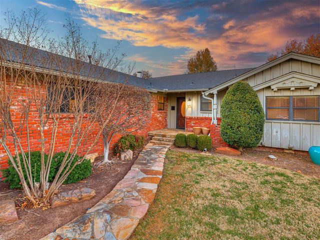 2725 Warwick Drive, Oklahoma City, OK 73116