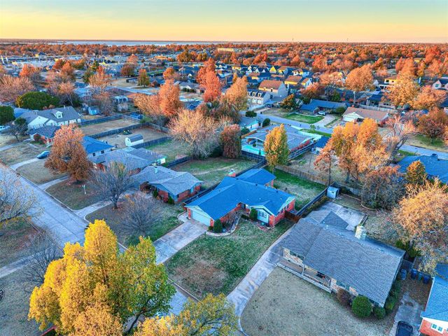 2725 Warwick Drive, Oklahoma City, OK 73116