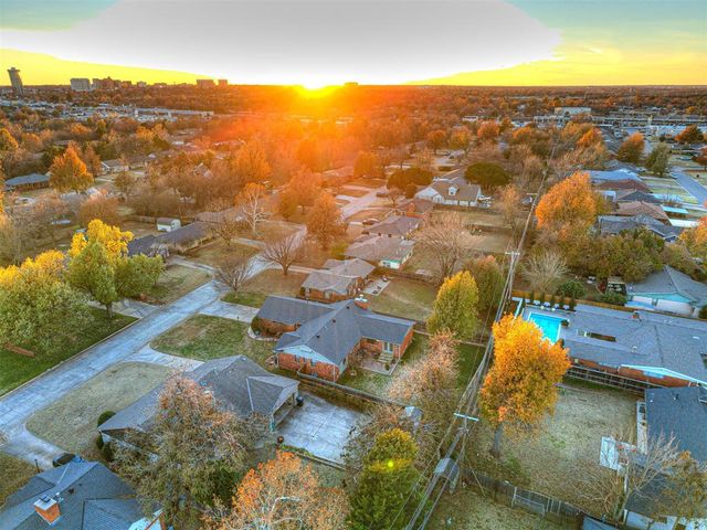 2725 Warwick Drive, Oklahoma City, OK 73116