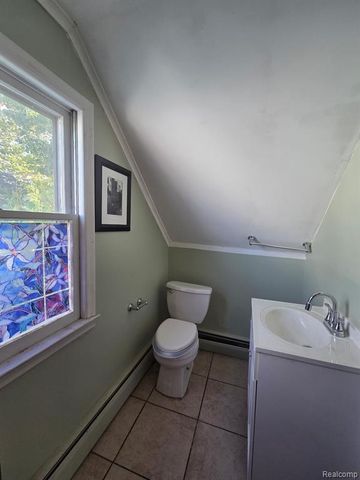 18047 Eastland Street, Roseville, MI 48066