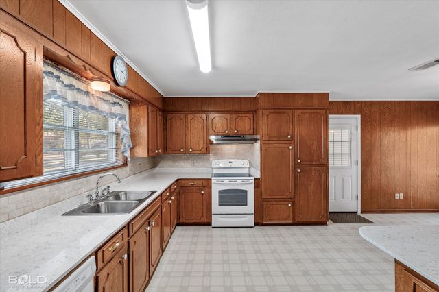 1919 Camille Street, Bossier City, LA 71112