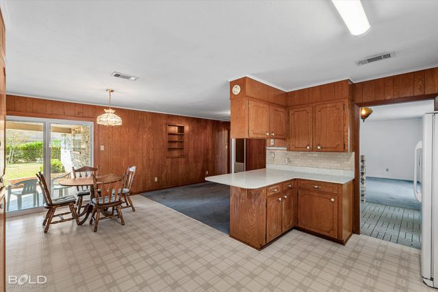 1919 Camille Street, Bossier City, LA 71112