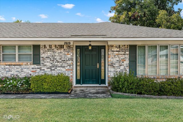 1919 Camille Street, Bossier City, LA 71112