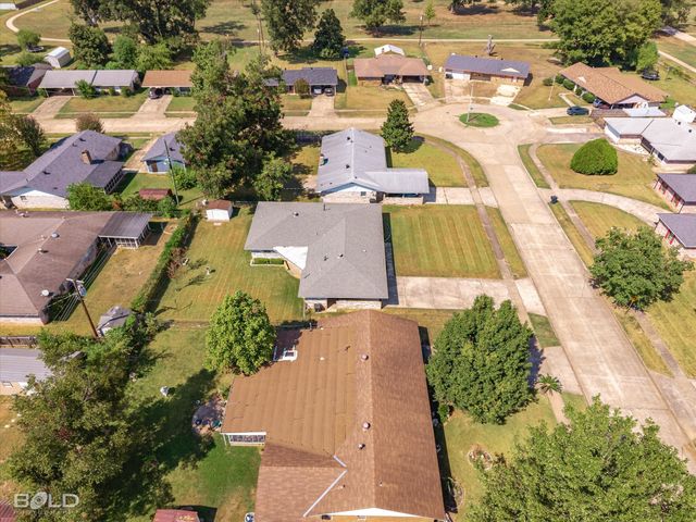 1919 Camille Street, Bossier City, LA 71112