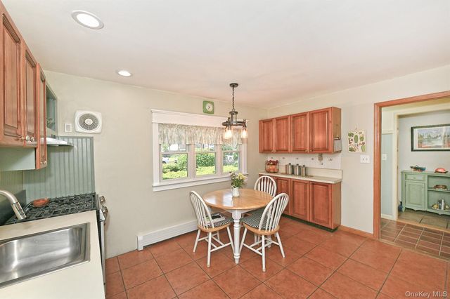 27 Blossom Lane, Levittown, NY 11756