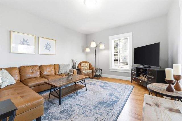 13 Third Street 13, Medford, MA 02155