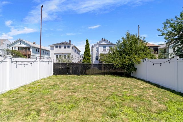 13 Third Street 13, Medford, MA 02155