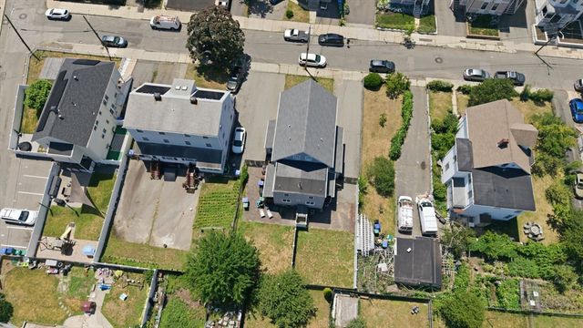 13 Third Street 13, Medford, MA 02155