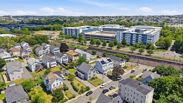 13 Third Street 13, Medford, MA 02155