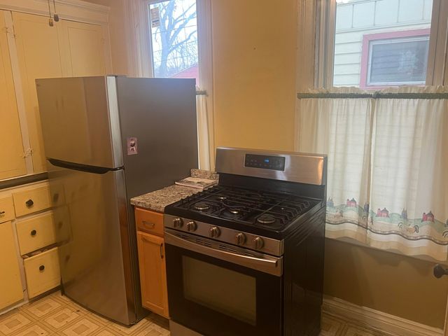 7743 E Canfield Street, Detroit, MI 48214