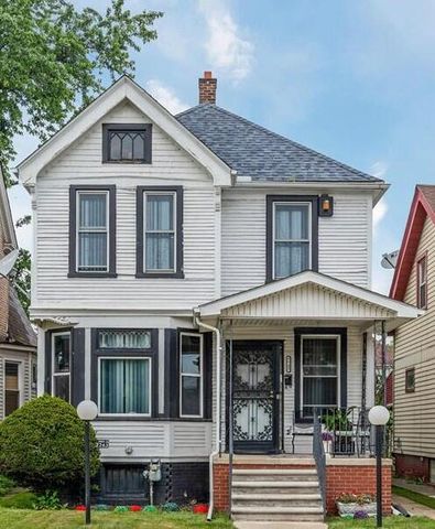 7743 E Canfield Street, Detroit, MI 48214