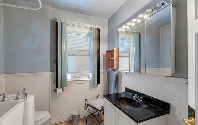 7743 E Canfield Street, Detroit, MI 48214