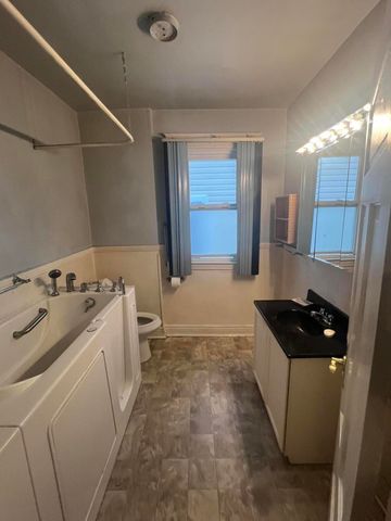 7743 E Canfield Street, Detroit, MI 48214