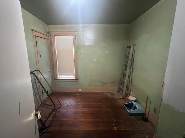 7743 E Canfield Street, Detroit, MI 48214