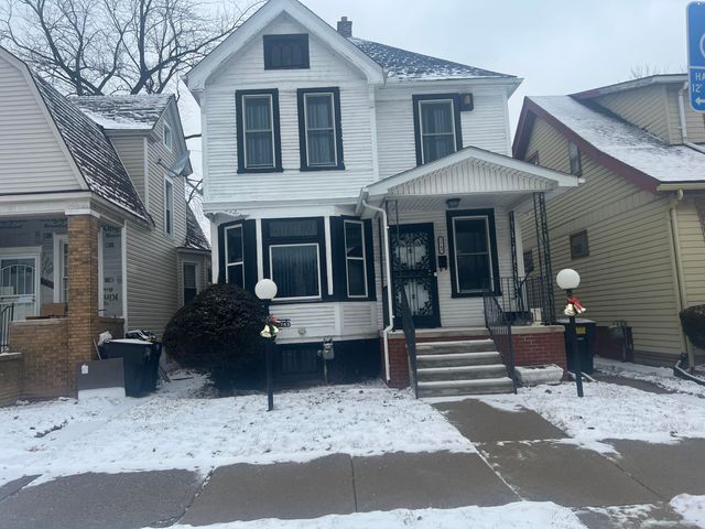 7743 E Canfield Street, Detroit, MI 48214