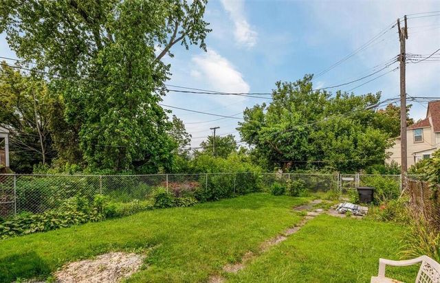 7743 E Canfield Street, Detroit, MI 48214