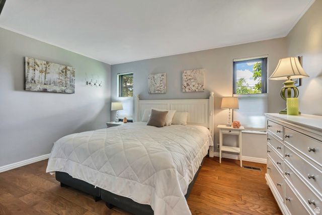 1498 E MOUNT MANOR CIR, Cottonwood Heights, UT 84121