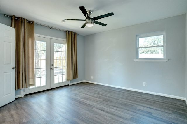 1104 Shady Pine Court, Bedford, TX 76021