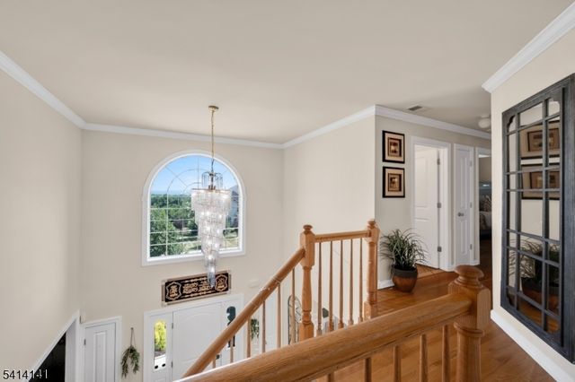 6 Jacob Way, Lopatcong Twp., NJ 08865