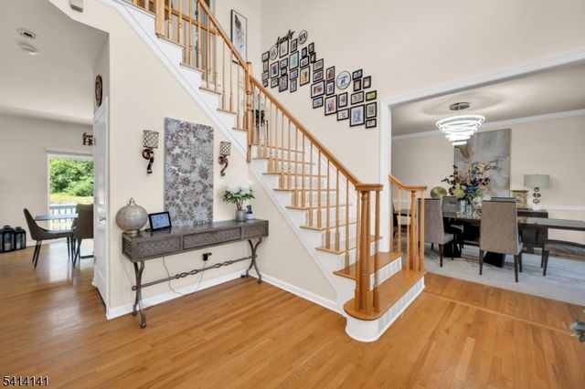 6 Jacob Way, Lopatcong Twp., NJ 08865