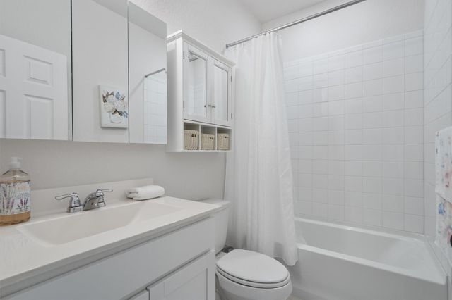 3008 Ottaviano WAY, Hutto, TX 78634