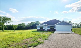 26 SW 491st Road, Centerview, MO 64019