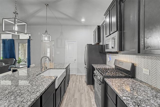 2507 Brooks River Lane, League City, TX 77573