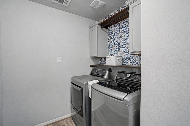 2507 Brooks River Lane, League City, TX 77573