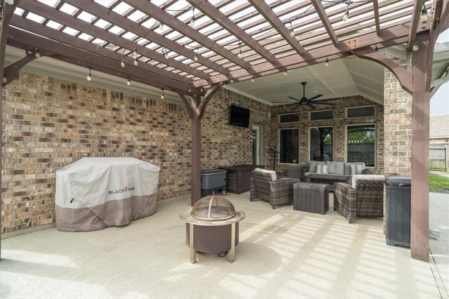 2507 Brooks River Lane, League City, TX 77573