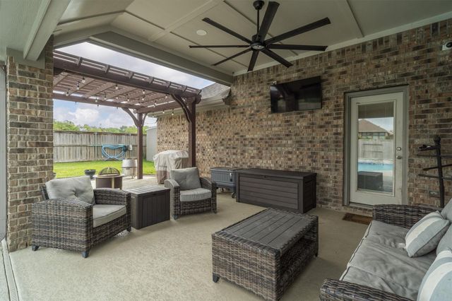 2507 Brooks River Lane, League City, TX 77573