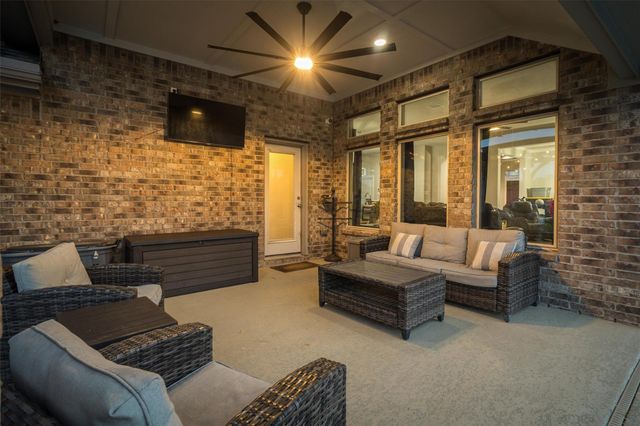 2507 Brooks River Lane, League City, TX 77573