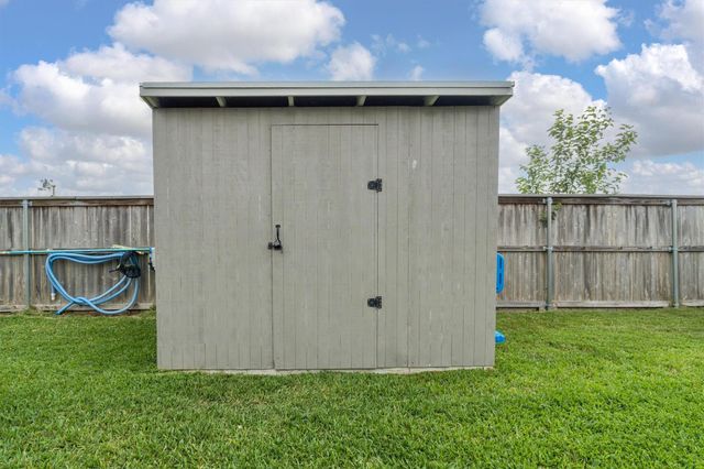 2507 Brooks River Lane, League City, TX 77573