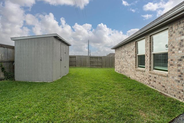 2507 Brooks River Lane, League City, TX 77573
