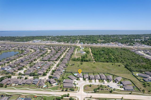 2507 Brooks River Lane, League City, TX 77573